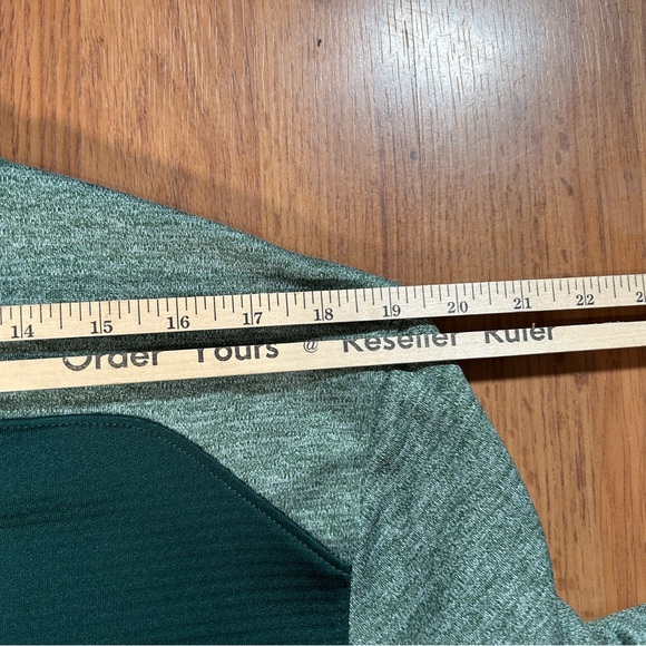 Athletics Stitched Authentic Majestic Thermabase Pullover Mens L - Picture 12 of 14